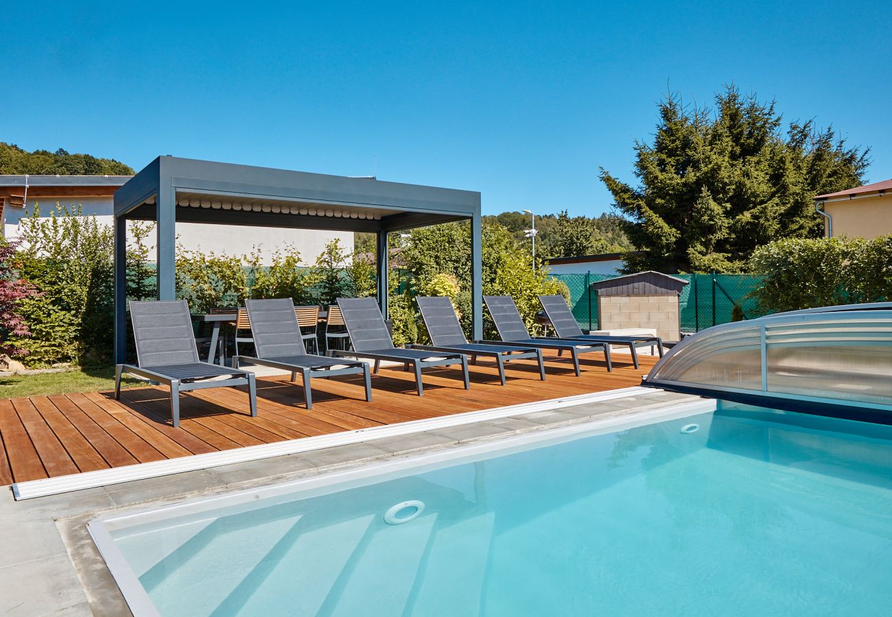 Villa in Mladé Buky - Villa Mlade Buky - KMM018