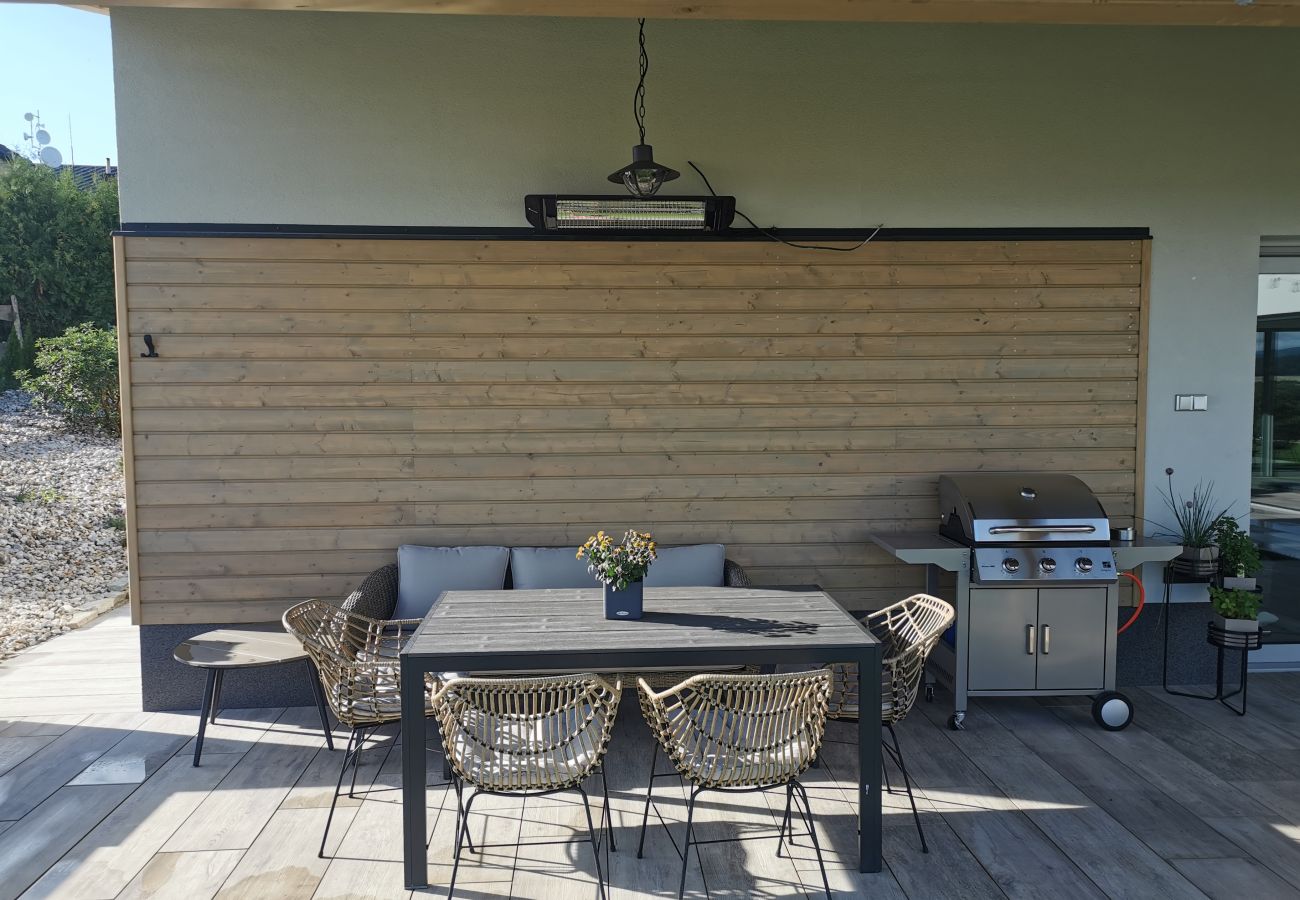 Villa in Žernov - Ceska Skalice HZK470