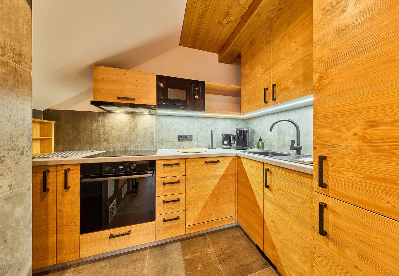 Villa in Cerný Dul - Luxury villa+Pool in Cerny Dul KCMC116